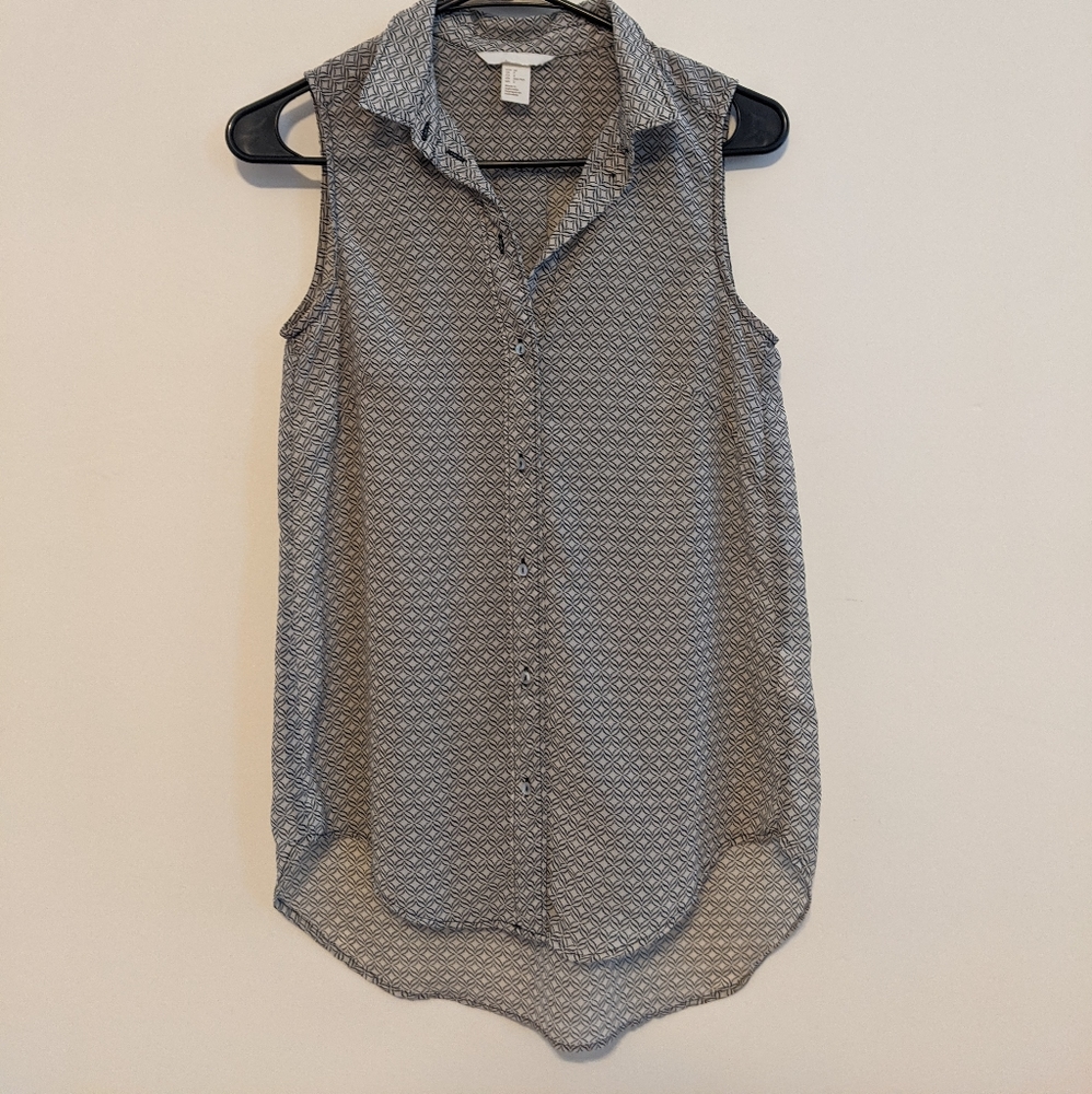 H&M Sleeveless Blouse